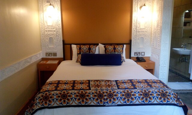 パークランズ シェード ホテル