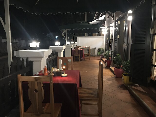 サカオドゥアン ホテル