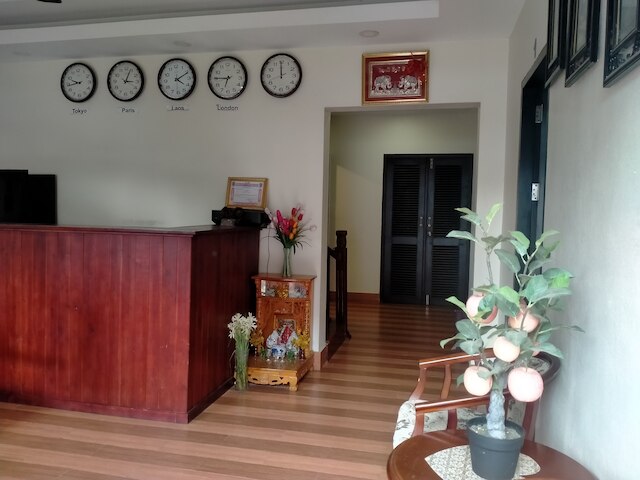 サカオドゥアン ホテル