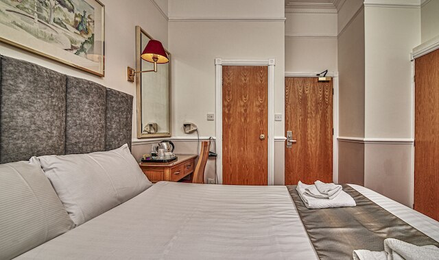 ハイド パーク ラドナー ホテル