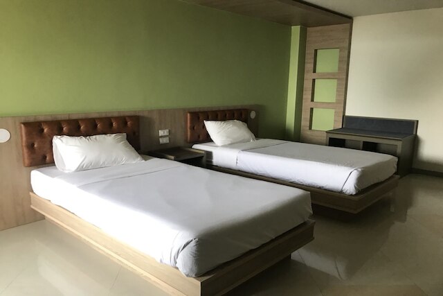 ロッブリー レジデンス ホテル