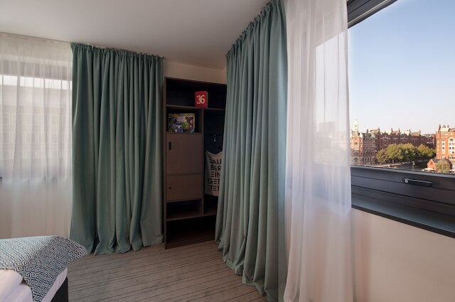 ピアードライ ホテル ハーフェンシティ ハンブルク