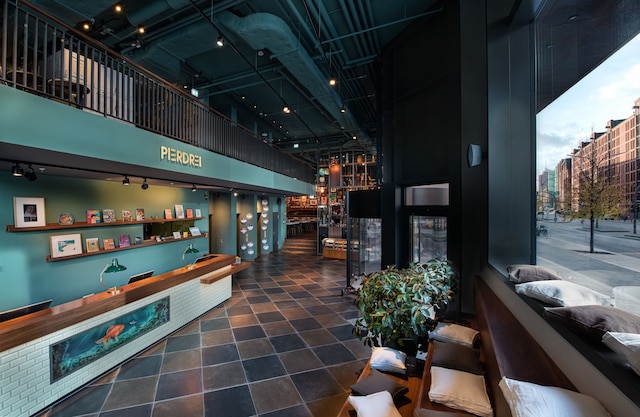 ピアードライ ホテル ハーフェンシティ ハンブルク