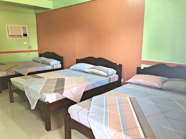 クイーン オブ アイル レストラン アンド コテージズ