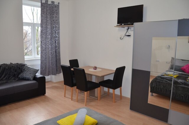 エラ アパートメンツ アム プラーター