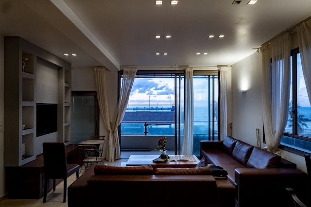 パノラミック オーシャン ビュー  1 ミン フロム ザ シー