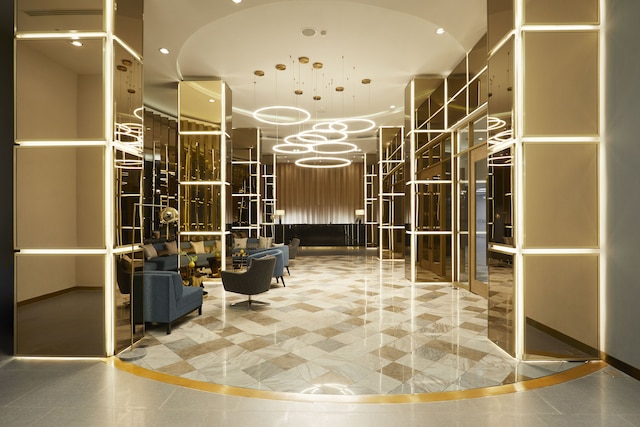 ザ クォーター ラップラオ バイ UHG