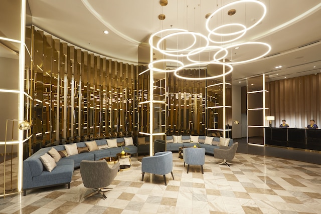 ザ クォーター ラップラオ バイ UHG