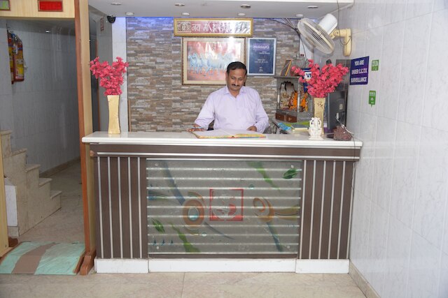 シッダールタ ツーリスト ロッジ