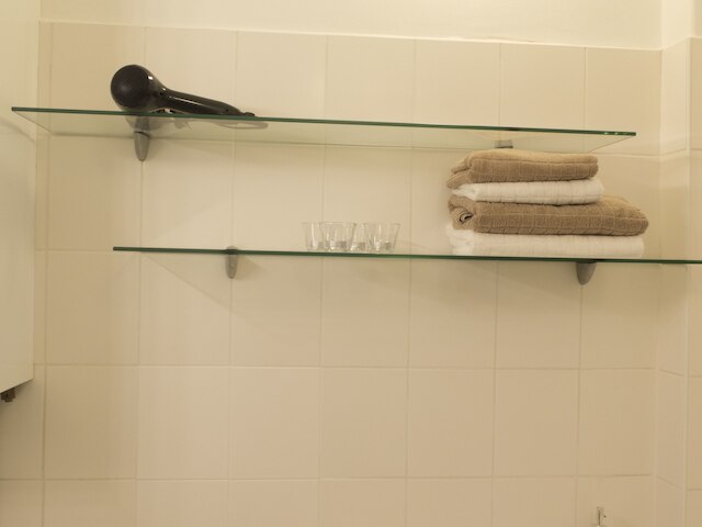 ブラウハウス アパートメンツ