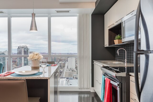 クイックステイ - インクレディブル ダウンタウン コンド ヨンジ & カレッジ