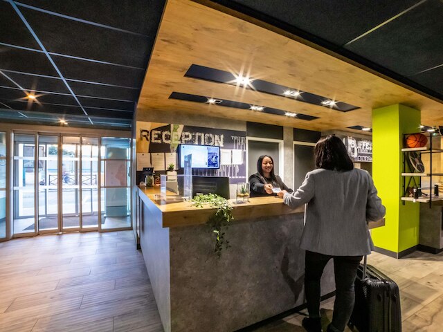 イビス バジェット パリ クリシー メリー