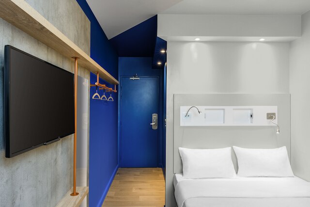 イビス バジェット パリ クリシー メリー