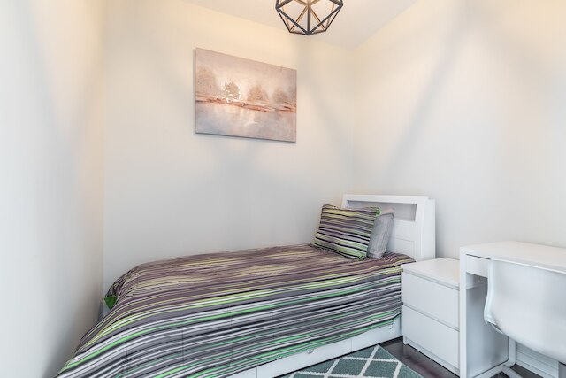 グローバルステイ. メープルリーフスクエア