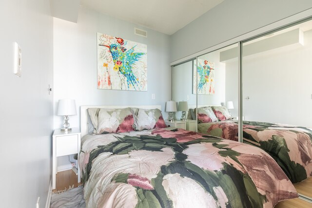 グローバルステイ. メープルリーフスクエア