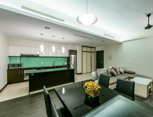 シーフォン ホテル & アパートメント