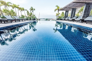 シーフォン ホテル & アパートメント