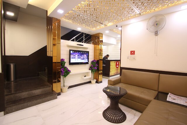 ホテル ヒル パレス