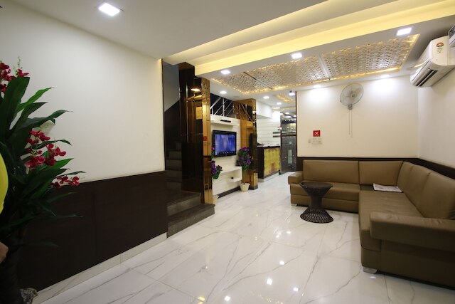 ホテル ヒル パレス