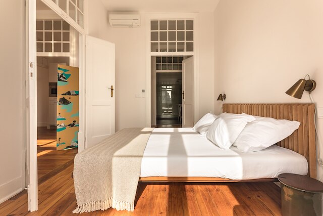 ザ ヴィジオネール アパートメンツ