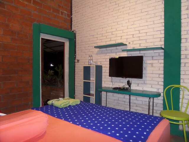 オマ ンデリク ジョグジャ