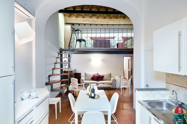 コルテ アル ドゥオーモ バイ Mmega