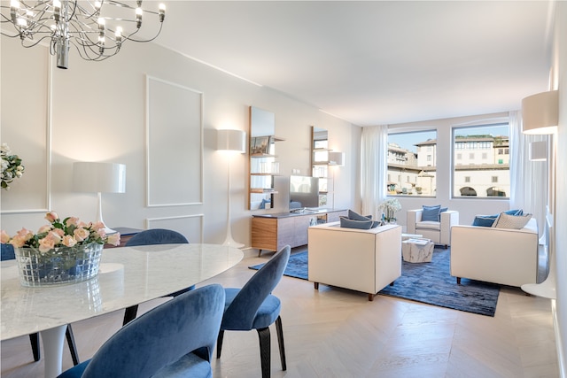 ラグジュアリー ブルー リバー バイ Mmega