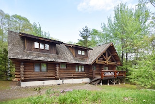 軽井沢レンタルログコテージ ウルベビレッジ