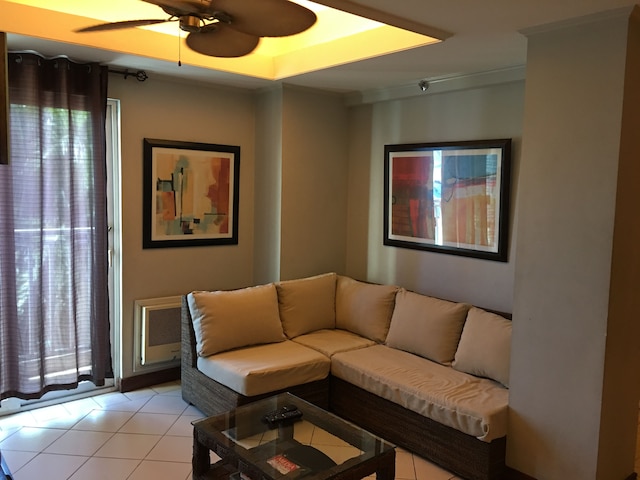 ジェス & ウォレンズ プレイス