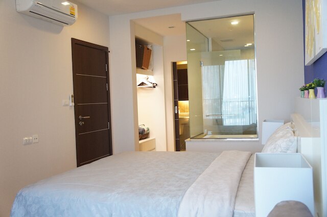 ザ アストラ ラグジュアリー スート コンド