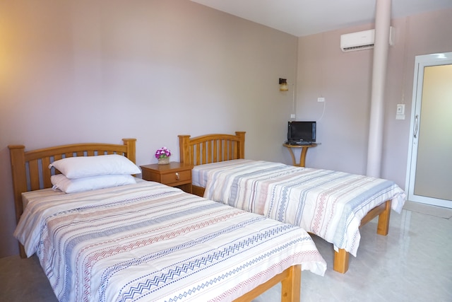 バン ライ ナイ スアン