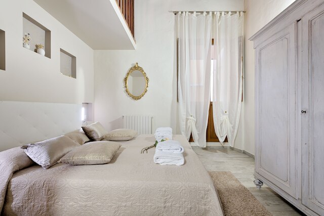 サンタ クローチェ カテドラル バイ Mmega