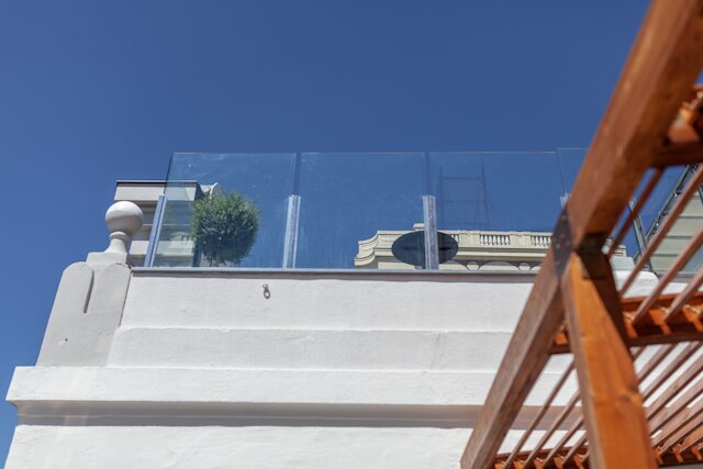 ホスタル シャーロット