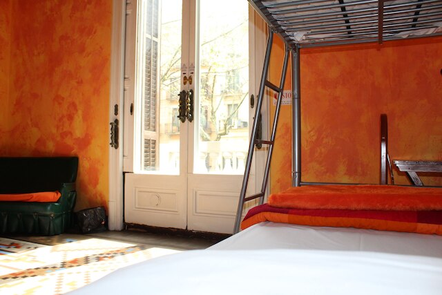 ベッド & アート バルセロナ