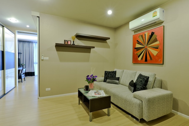 iCheck イン レジデンス スクンビット 1