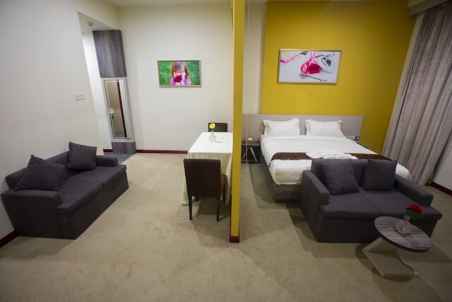 グリーン ローズ ホテル