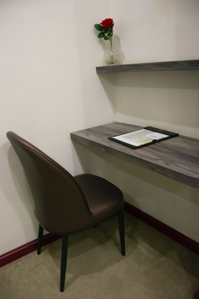 グリーン ローズ ホテル