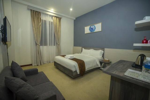 グリーン ローズ ホテル