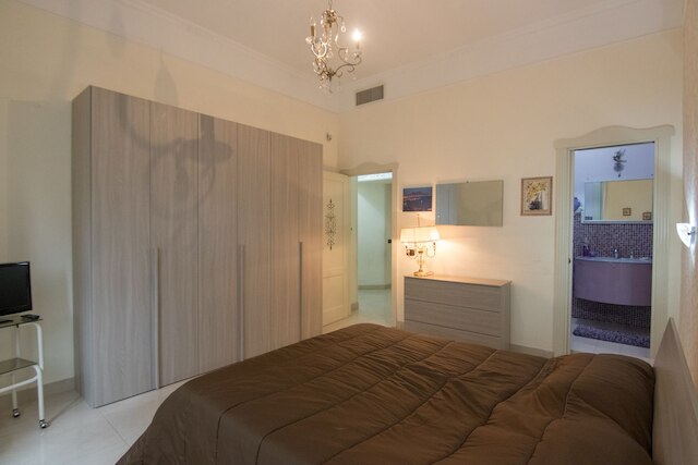 ビナリオ 9 エ トレ クァルティ