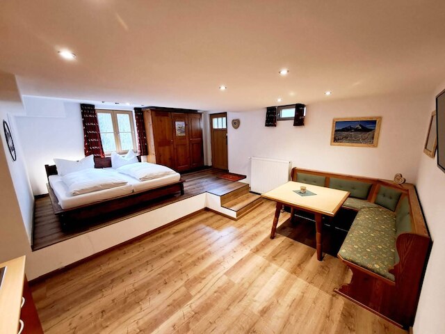 ペンション ガストホフ エッツァーシュレスル