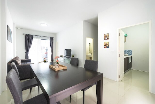 スピラム コージー ホーム 3 ベッドルーム ニア ビーチ