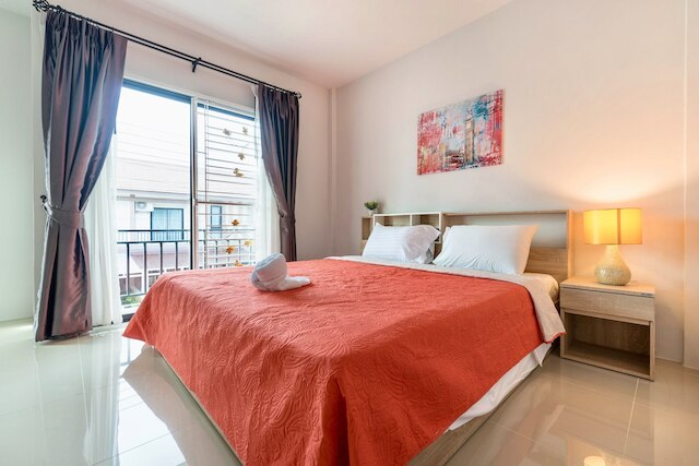 スピラム コージー ホーム 3 ベッドルーム ニア ビーチ