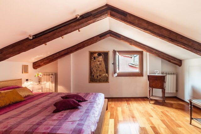 ヴィヴァルディ アパートメント