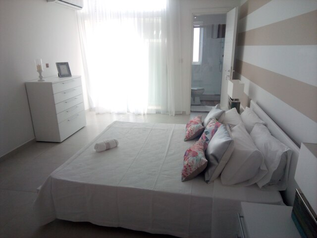 ザ エッジ アパートメント