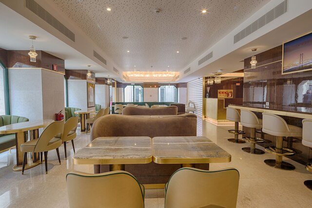 メラプリメ ゴールド デザイン ホテル