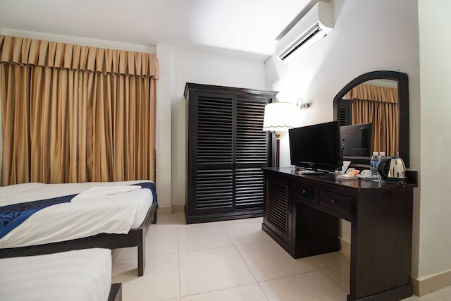 ホームシン ホテル