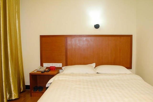 ホワイエ ホテル (华业酒店)