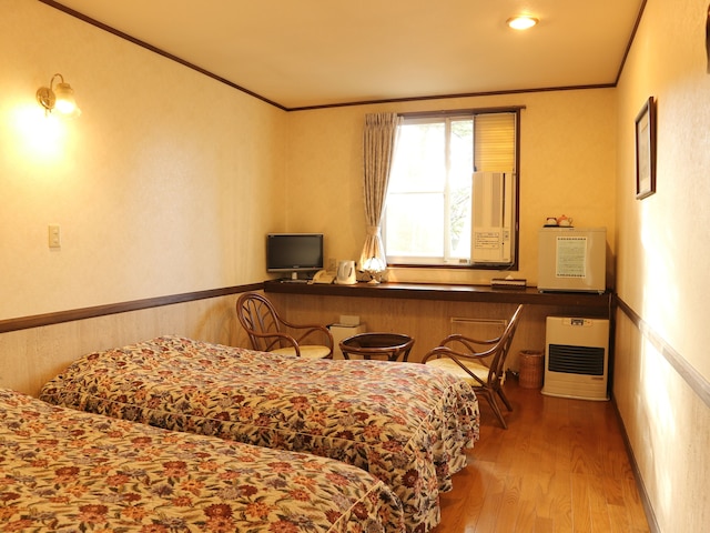 ペンション エデン