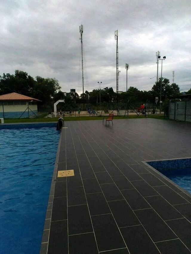 ホームステイ UA 1