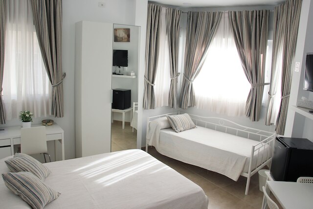 サニーリビング